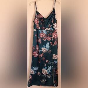 NWT Tsher Sleeveless Spaghetti Strap Floral‎ Satin Dress size Medium